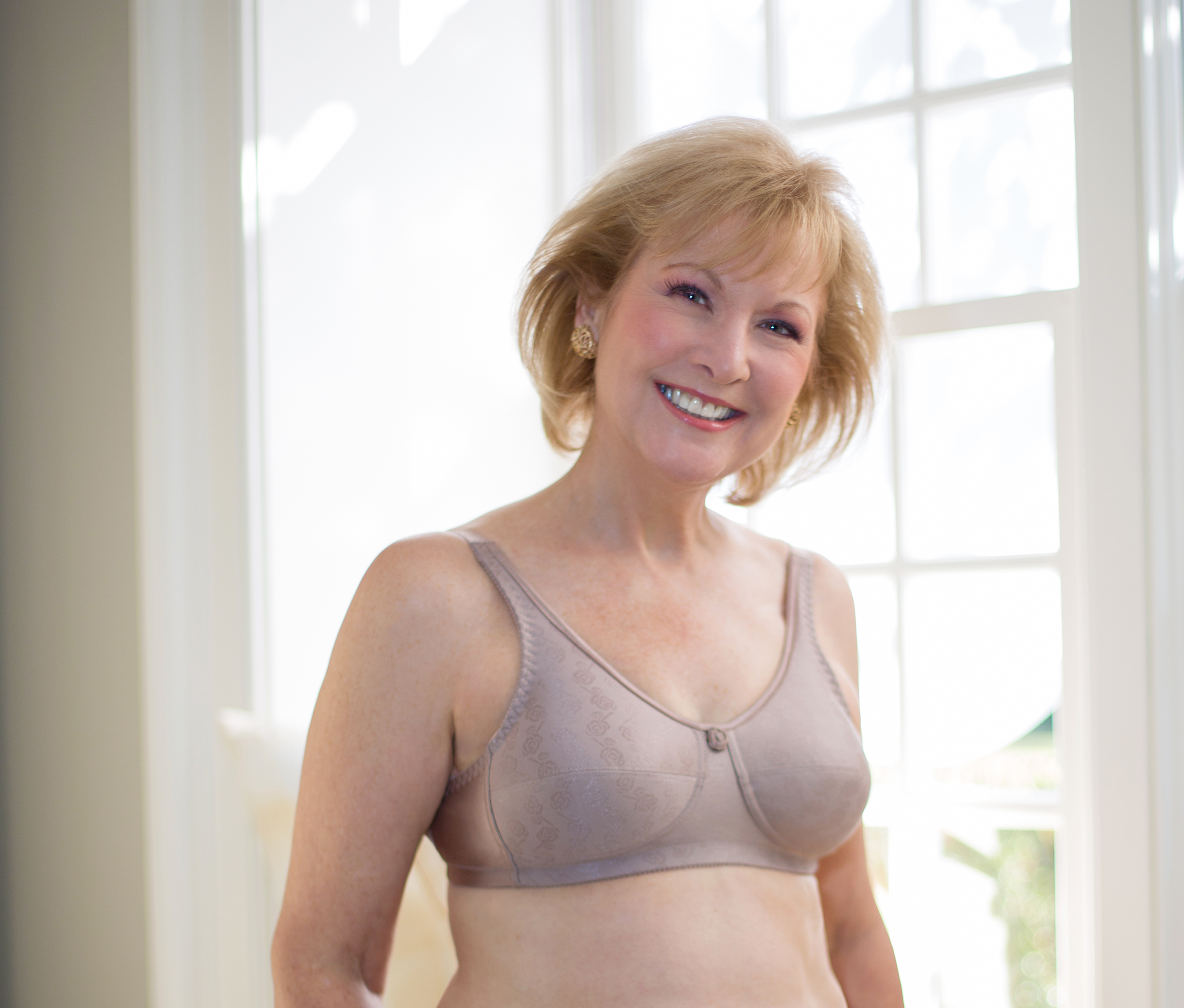 Mastectomy Bra The Rose Contour Front Close/Back Adjustment Size 42C Cocoa  at  Women's Clothing store