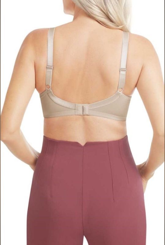 Amoena Womens Clara Wire-Free Front Closure Pocketed Mastectomy Bra - Soft,  Comfortable Bamboo Material, Rose Nude, Medium : : Clothing, Shoes  & Accessories